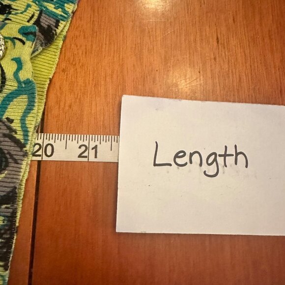 Forever 21 Vintage Y2K2000s  Floral cardigan Sweater decorative Button - Picture 4 of 7